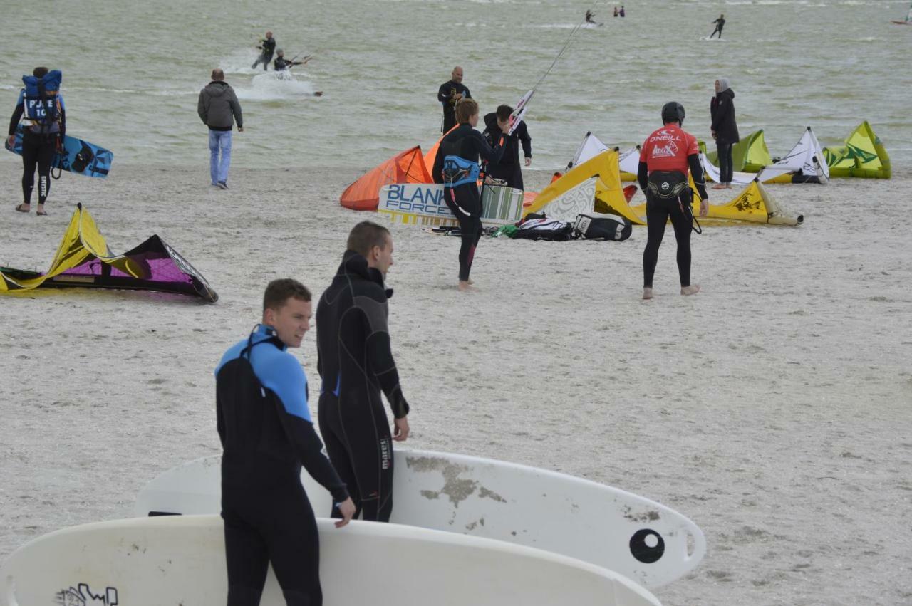 Vakantiehuis Het Voorhuis Op Landgoed Koepeltjesplaats Gaast Exterior foto